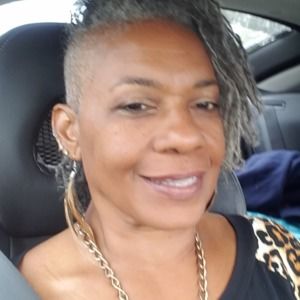 Meet your Posher, Tanya